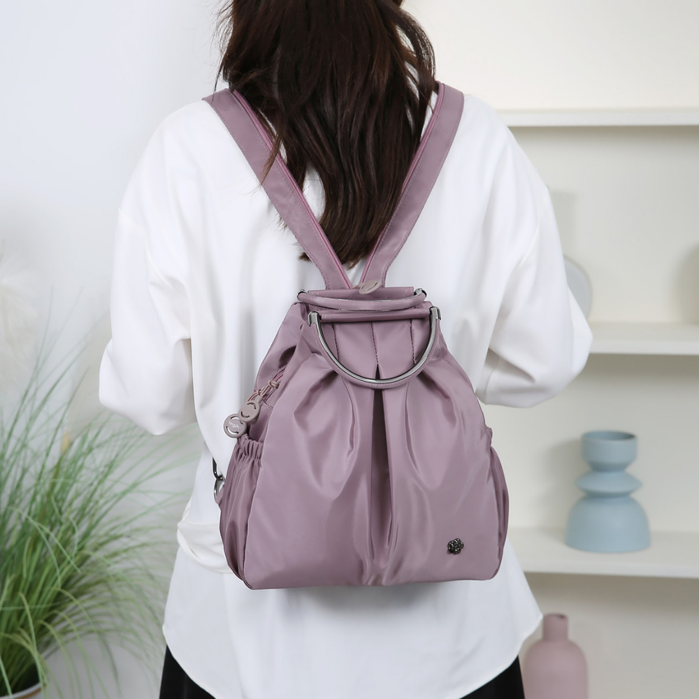 Elegant Pleated Fashion Bag with Premium Handle
