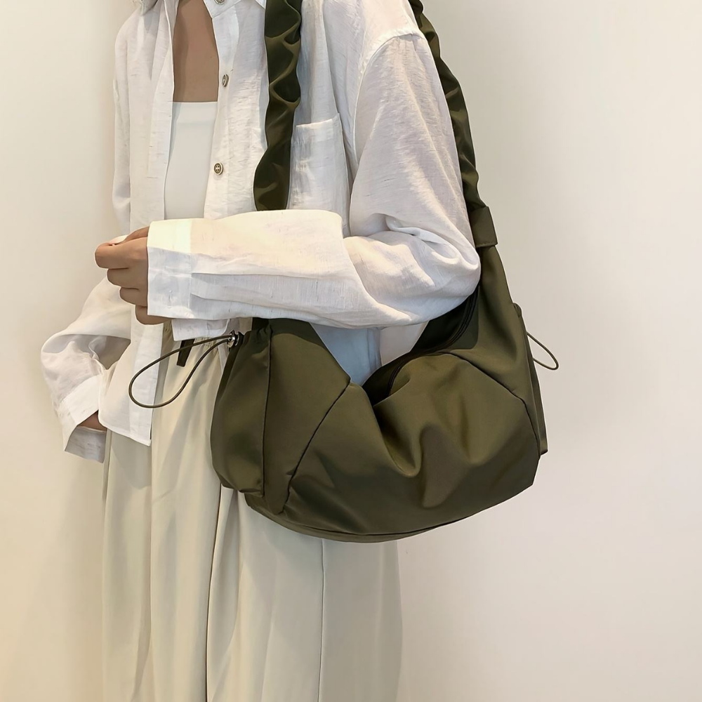 Stylish Casual Handbag with Multiple Zipper Pockets